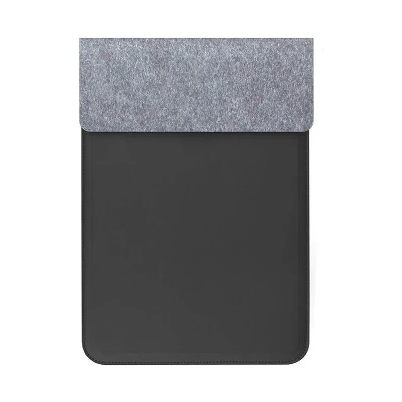 Felt laptop sleeve with a 15 W magnetic charger