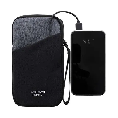 UV sterilising pouch for a phone