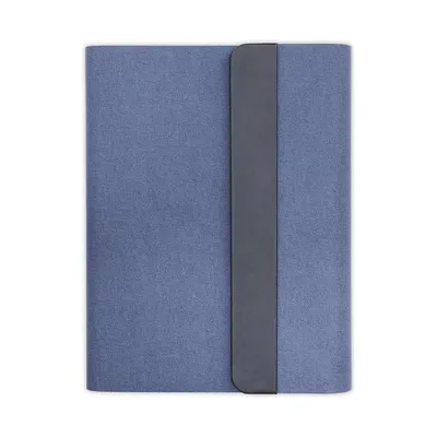 Portfolio with a 10,000 mAh magnetic powerbank