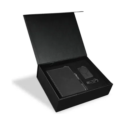 Everyday carry gift set in black or white